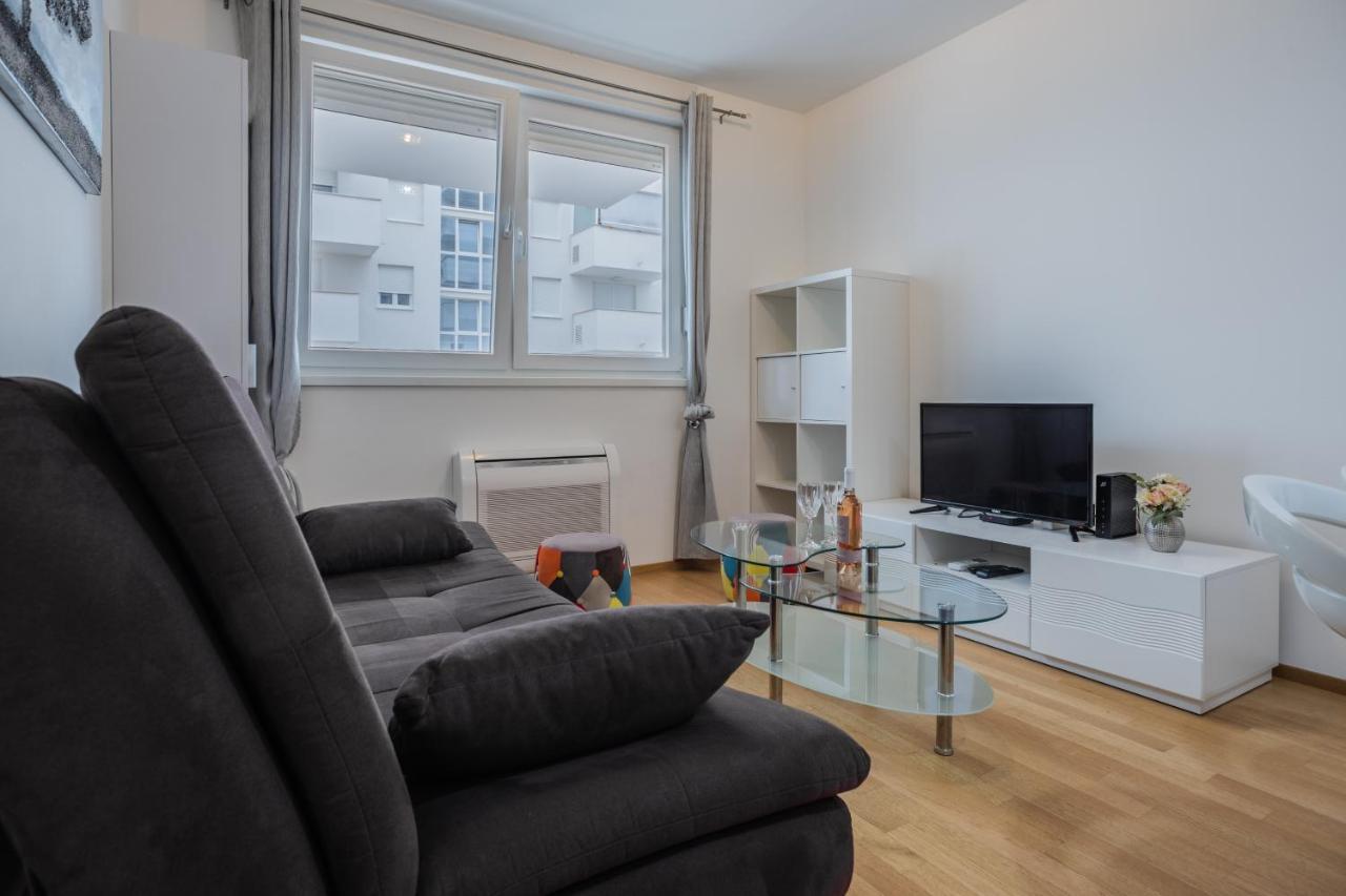 Dalmatino Appartement Zadar Buitenkant foto